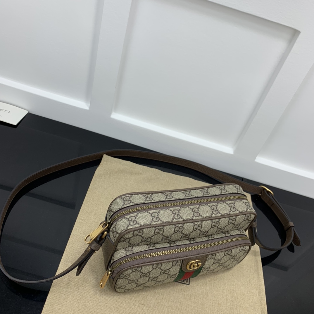 Gucci Satchel Bags